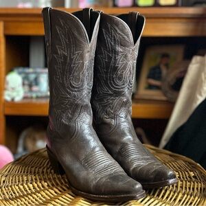 Dark brown Vintage Western Charlie Horse cowboy cowgirl boots
